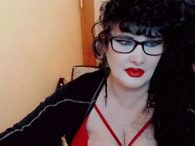 QueenOfSin from BongaCams