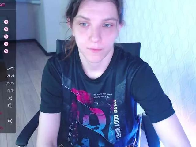 RennaHart from BongaCams
