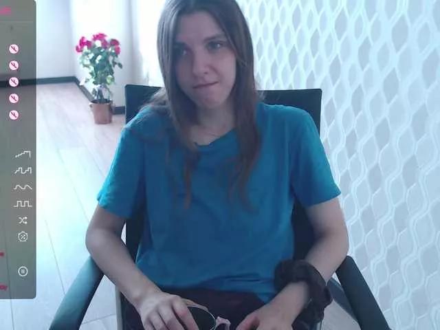 RennaHart from BongaCams
