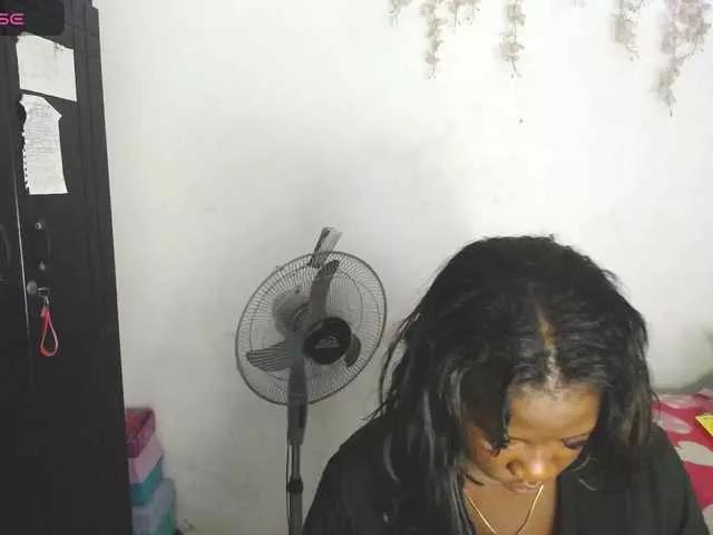 ROOSGONZALEX from BongaCams