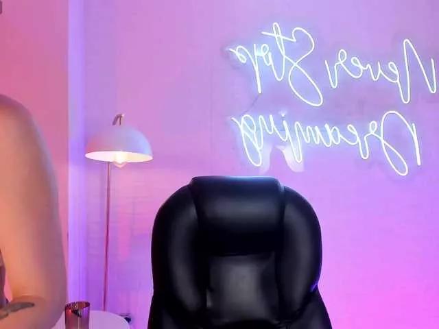 RossieRhoades from BongaCams