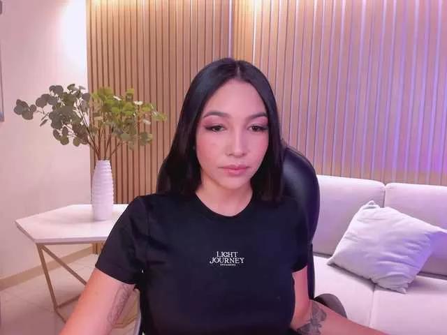 RossieRhoades from BongaCams