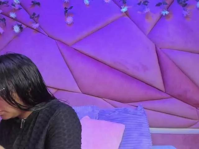 RossiVioleta from BongaCams