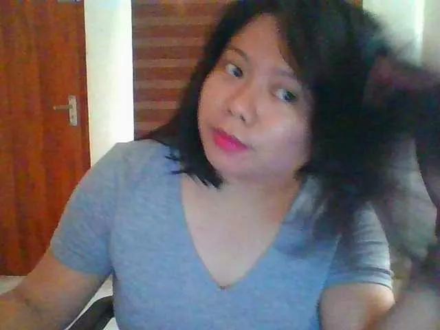 RossyLove from BongaCams