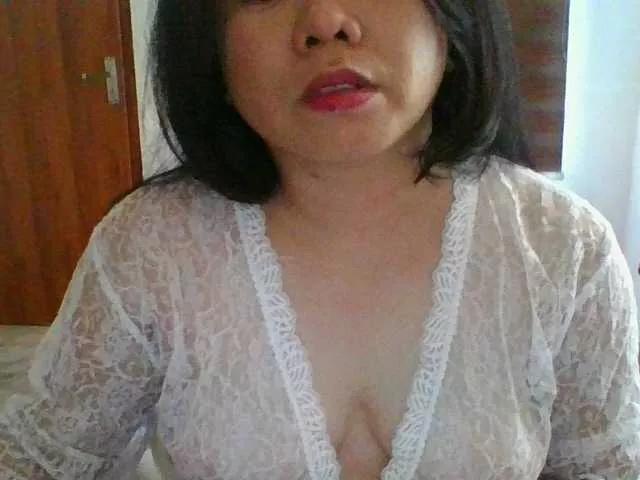RossyLove from BongaCams