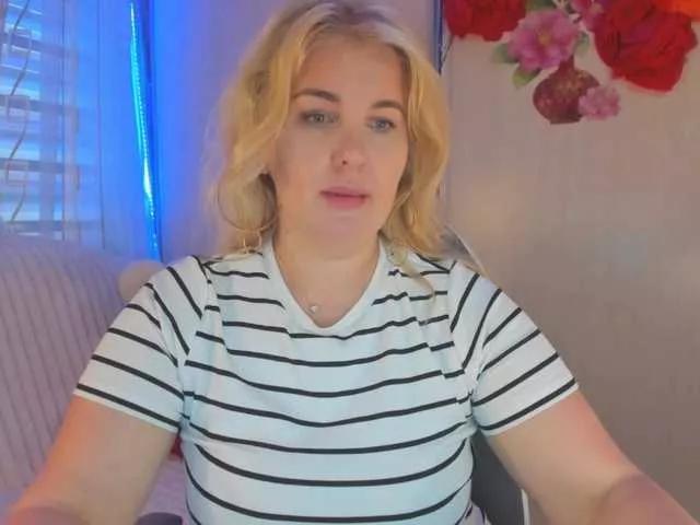 SallyNex4u from BongaCams