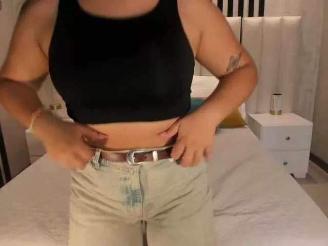SamanthaConnor from BongaCams