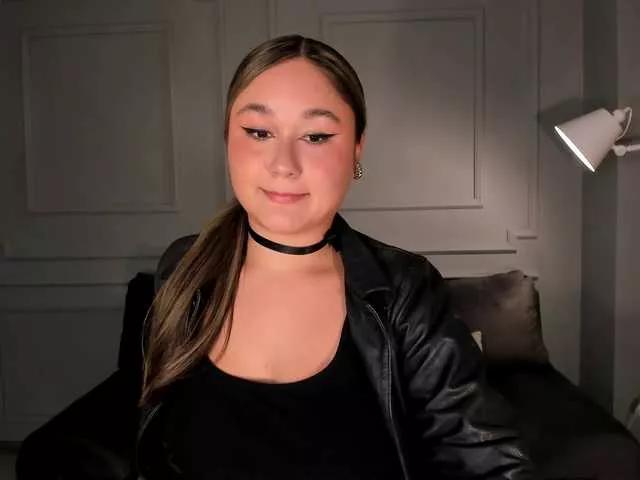 SamanthaConnor from BongaCams