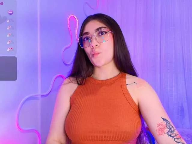 Samii-Evans webcams show profile image 