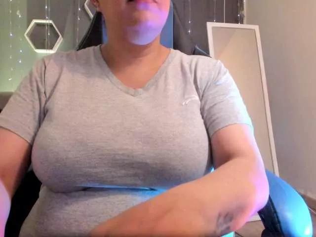 Sammy-owens from BongaCams
