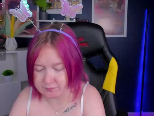 Sara-Moor from BongaCams
