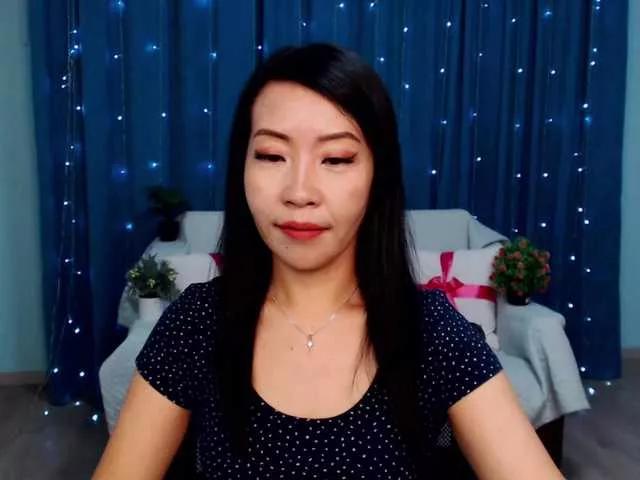 Sarahsexygirl from BongaCams