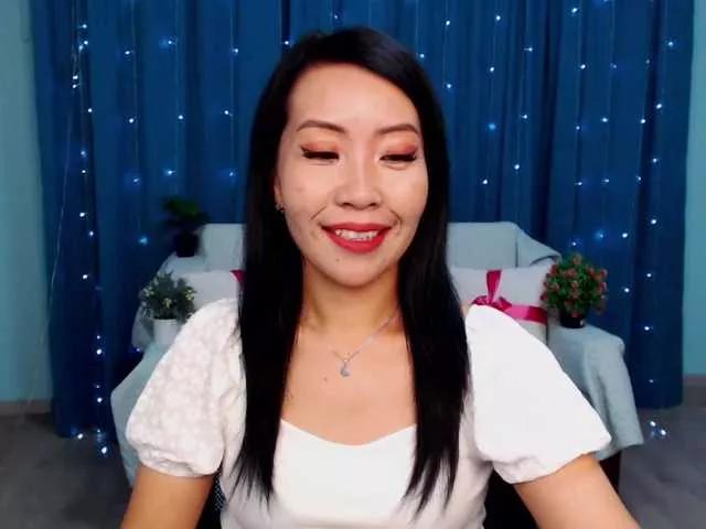 Sarahsexygirl from BongaCams