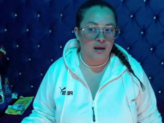 SaraThonson from BongaCams
