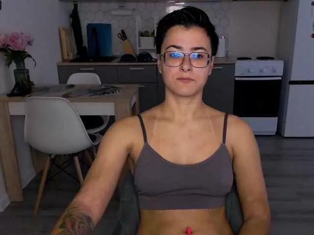 Sashanotfound from BongaCams