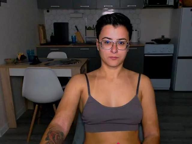 Sashanotfound from BongaCams