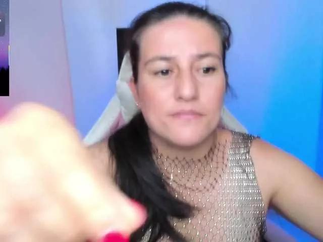 Saskyaajohnson from BongaCams