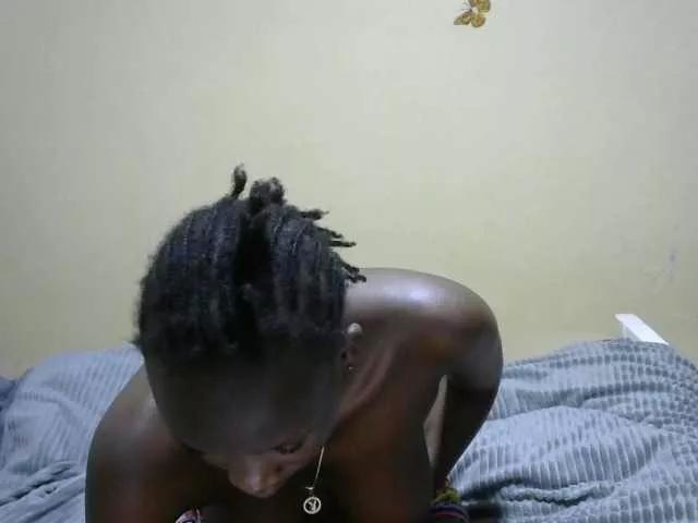 savagetease from BongaCams