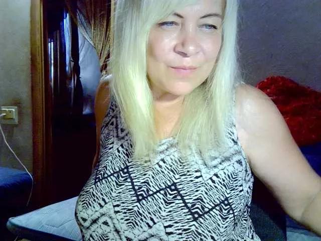 Savan35na from BongaCams