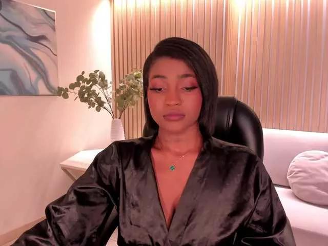 SavannahStorm from BongaCams