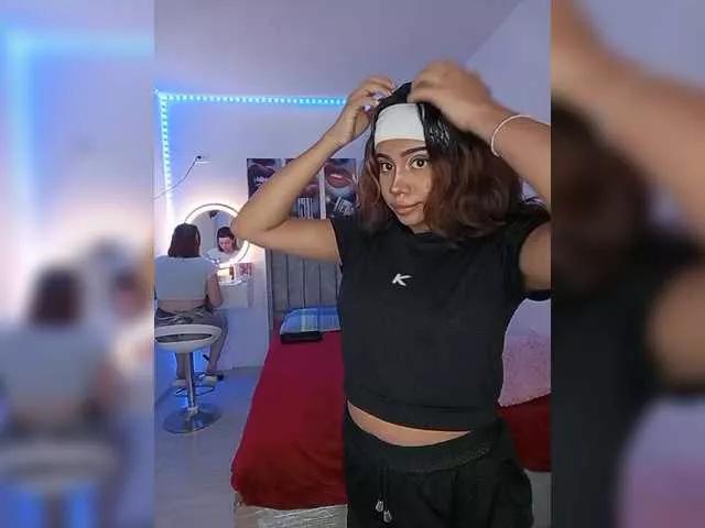 SelenaSton from BongaCams