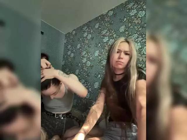 Serotoninnn1 webcams show profile image 