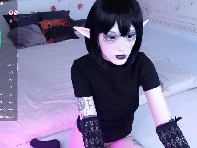 Setsunai from BongaCams