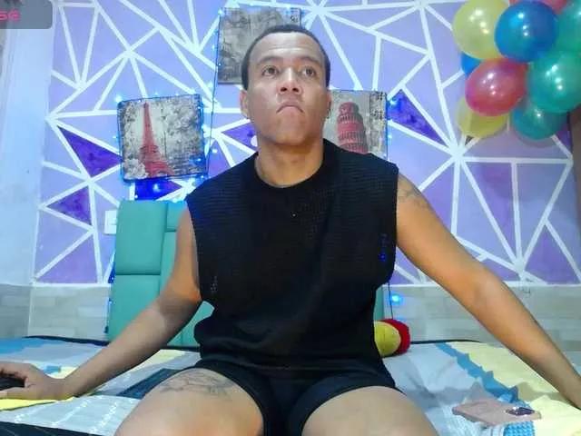 Shantal-dominic webcams show profile image 