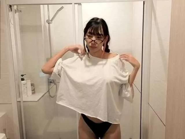 Sisikimura webcams show profile image 