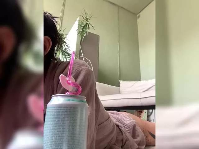 sluska1 from BongaCams