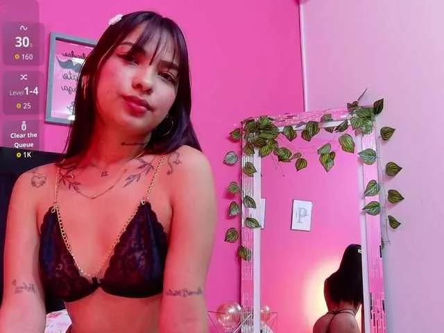 slutlittlegir on BongaCams