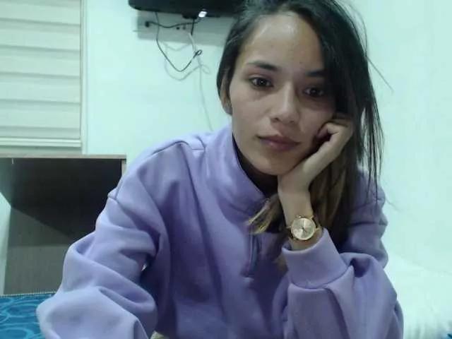 solli from BongaCams