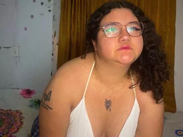 StupiDollx webcams show profile image 