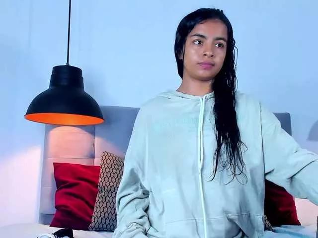 SunnyGilmore from BongaCams