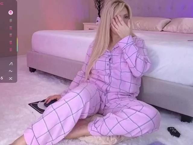 Sunshine- from BongaCams