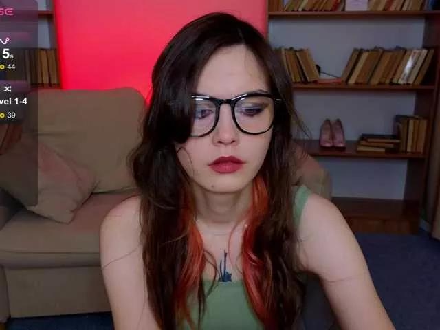 SusieMorris from BongaCams