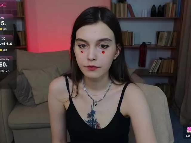 SusieMorris from BongaCams