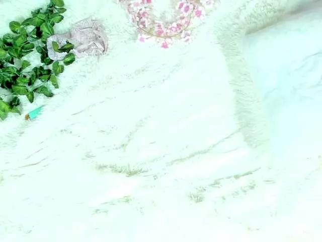 Sweeety-pie from BongaCams