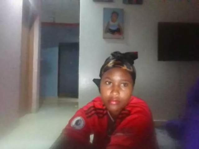 Sweet-boo webcams show profile image 