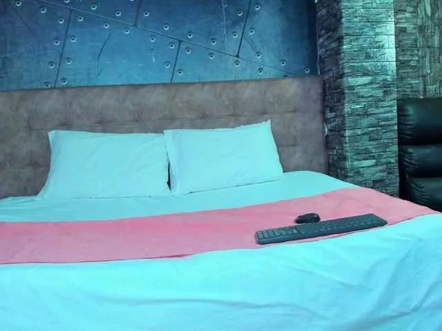 Sweet-rosse from BongaCams