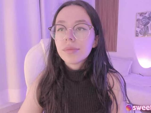 sweet-vera from BongaCams