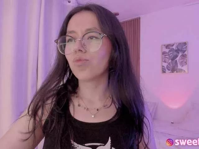 sweet-vera from BongaCams