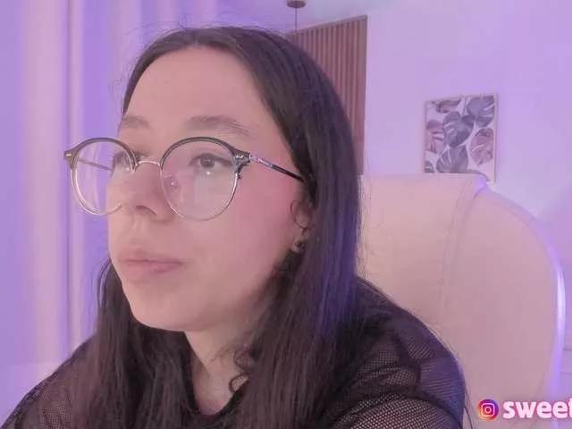 sweet-vera from BongaCams