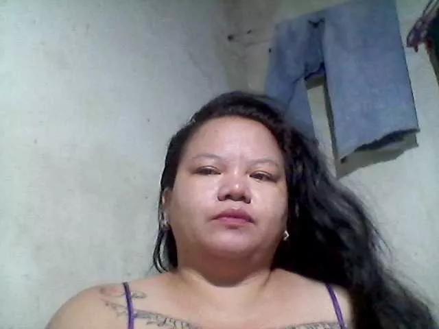 sweetasian33 from BongaCams