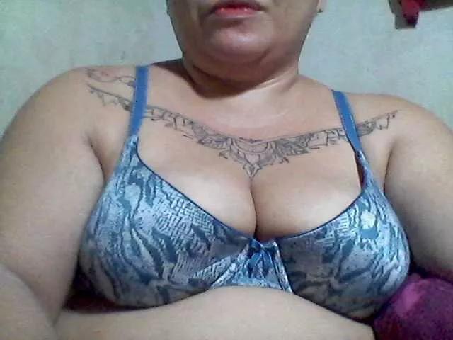 Sweetasian33 webcams show profile image 