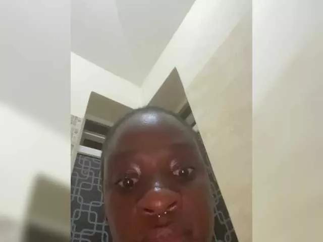 Sweetcaramel from BongaCams