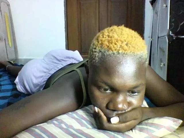 Sweetchocolate from BongaCams