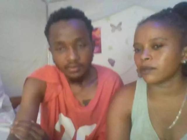 sweetdickpussy2 from BongaCams