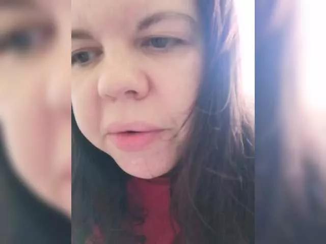 SweetDimond5 from BongaCams