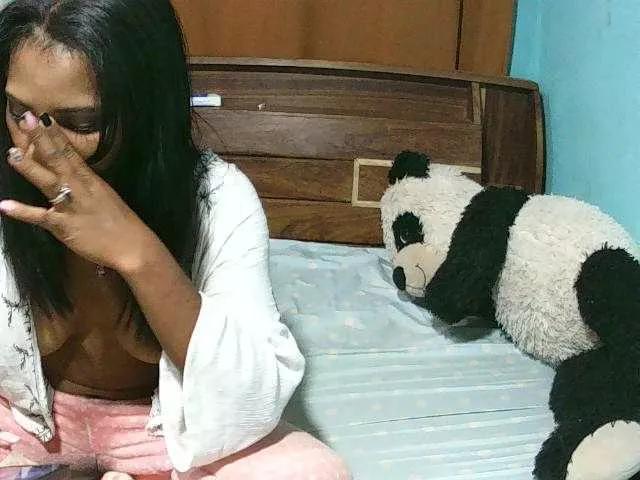 SweetElissa1 from BongaCams